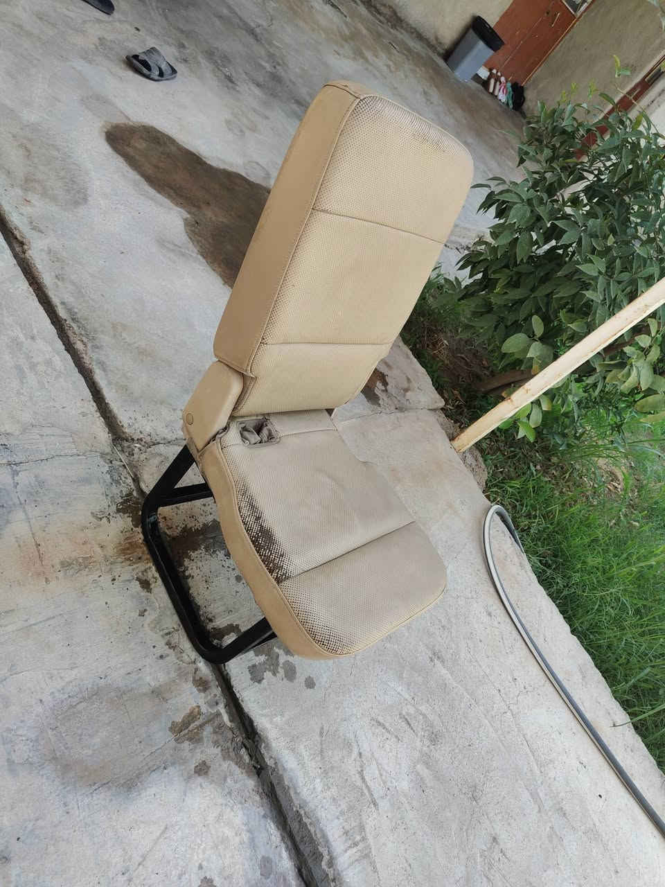 كشن نسيان للبيع جديد مامستعمل عنوان ديالى الخالص قيم بما يرضي الله الاستفسار على رقم***********
