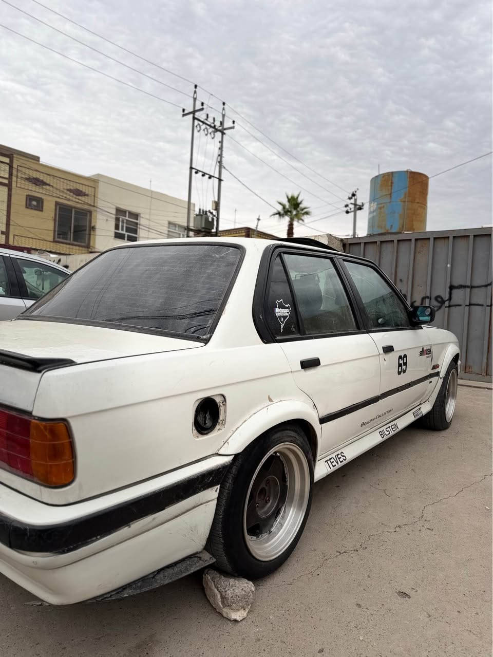 بي ام E30 • مكينة ٥٢٠ • أربيل