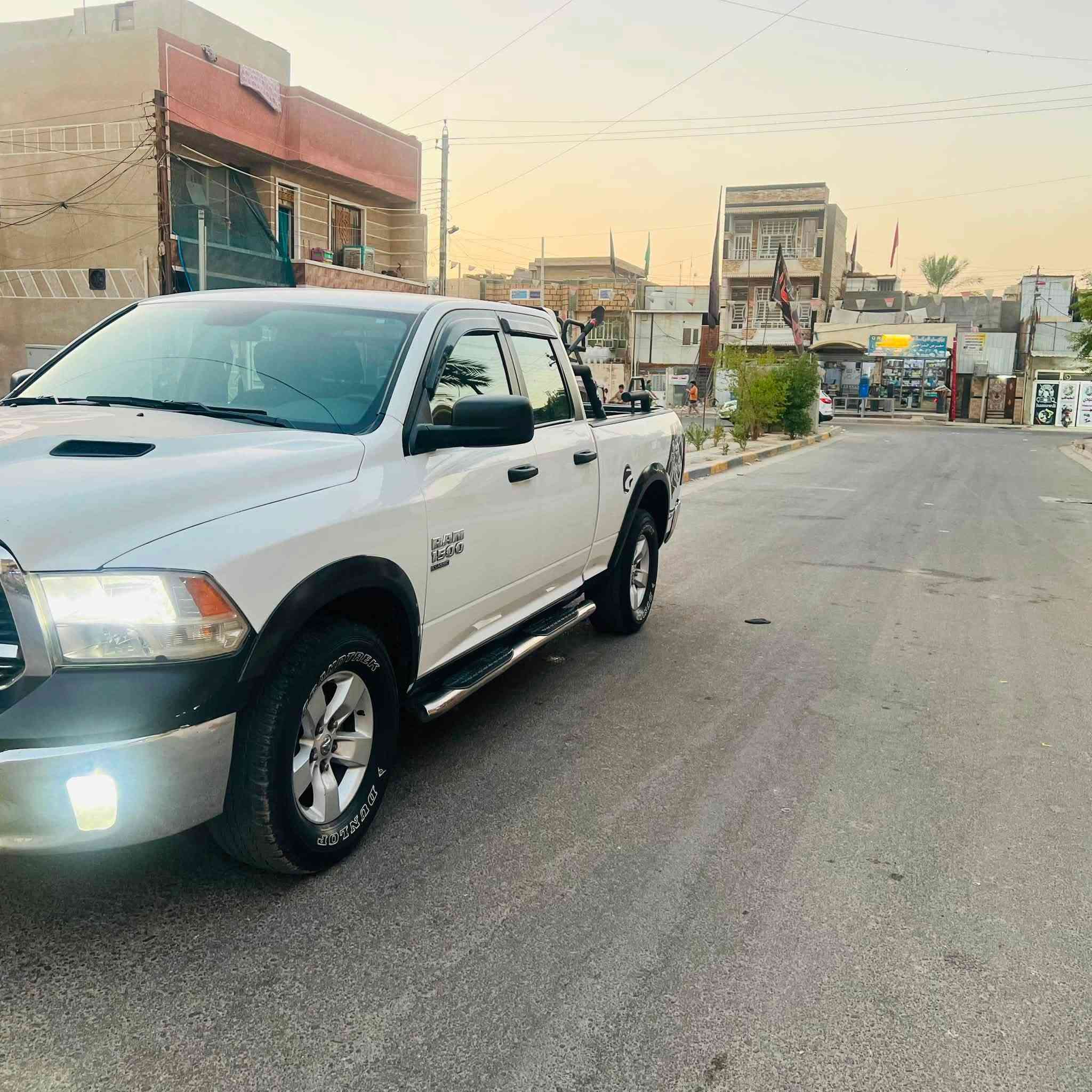 للبيع رام موديل 2021
محرك 6 سلندر اقتصادي جداً
رقم بغداد الدولي باسم تحويل ثاني يوم
ضرر دعامية وبنيد فقط بدون دواخل بدون ايرباك وكما موضح 
‏السيارة كلش نظيفة على البلاد وتخون تاير جديد
السع200 ورقة 
‏العنوان ‏بغداد الشعب 
***********
