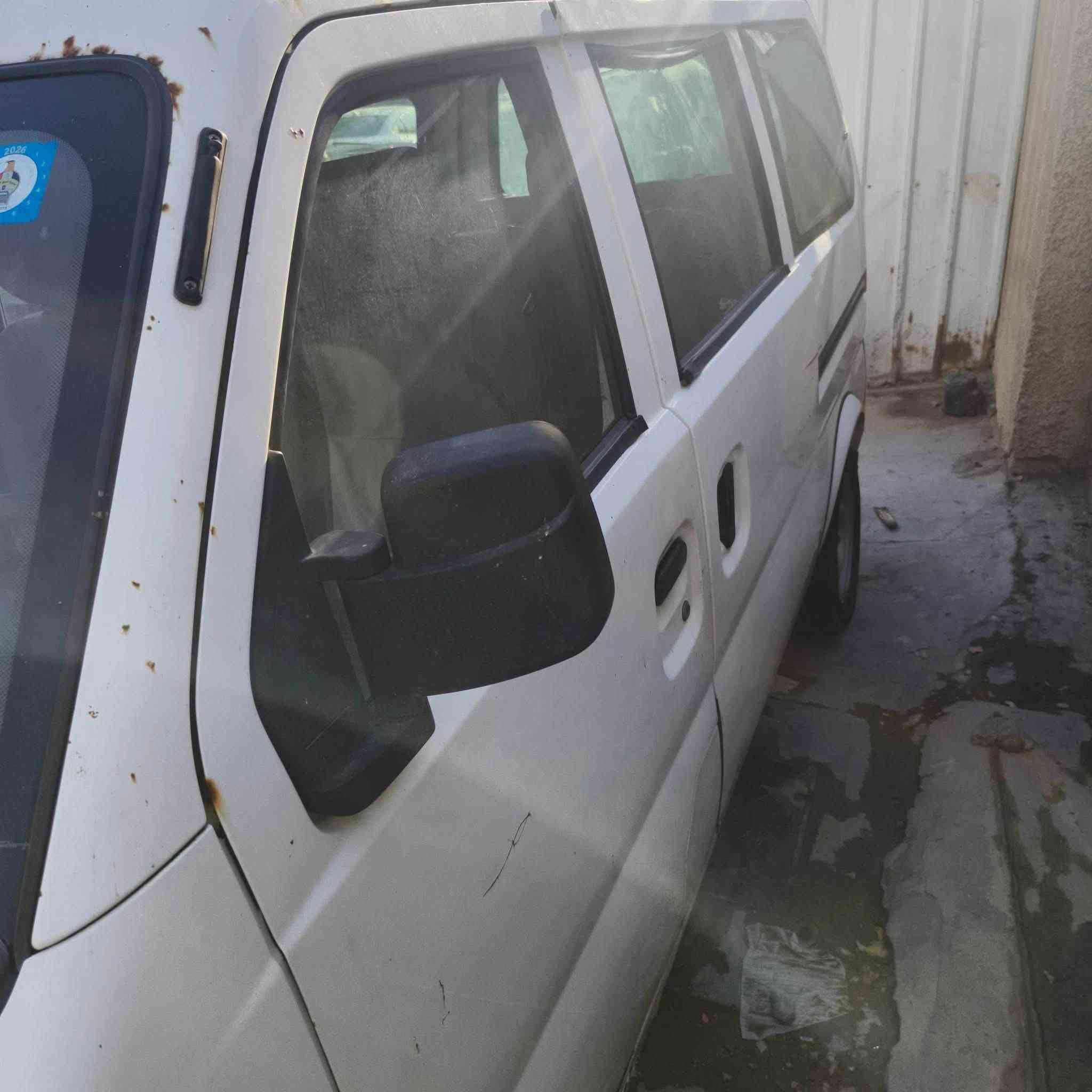سلام علکیم
كية كنو ٧ راكب موديل ۲۰۱۲
ماشية 34,000 كيلو
سيارة بحاجة إلى تجفيت محرك
 سنوية سيارة بسمي تنتهي با سنة ۲۰۳۱ 
سعر ٢٥ ورقة وبيه مجال 
عنوان بغداد وبيه مجال 
رقم ***********
