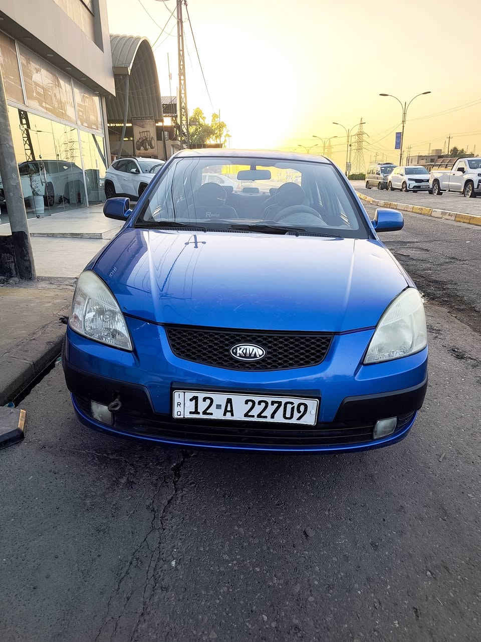 السلام عليكم كيا ريو موديل 2008 وارد امريكي جاملغ وبوند جاملغ صبغ والبوند مبدل بلادي اصلي بلا صبغ السيارة رقم نينوى الجديد حدادية وطخم جديد تبريد شغال بيها تقحيل وأثر صرف ماشية 174الف كيلو مكان السيارة موصل السعر (79) ومجال بسيط للاستفسار الاتصال على الرقم التالي ***********
