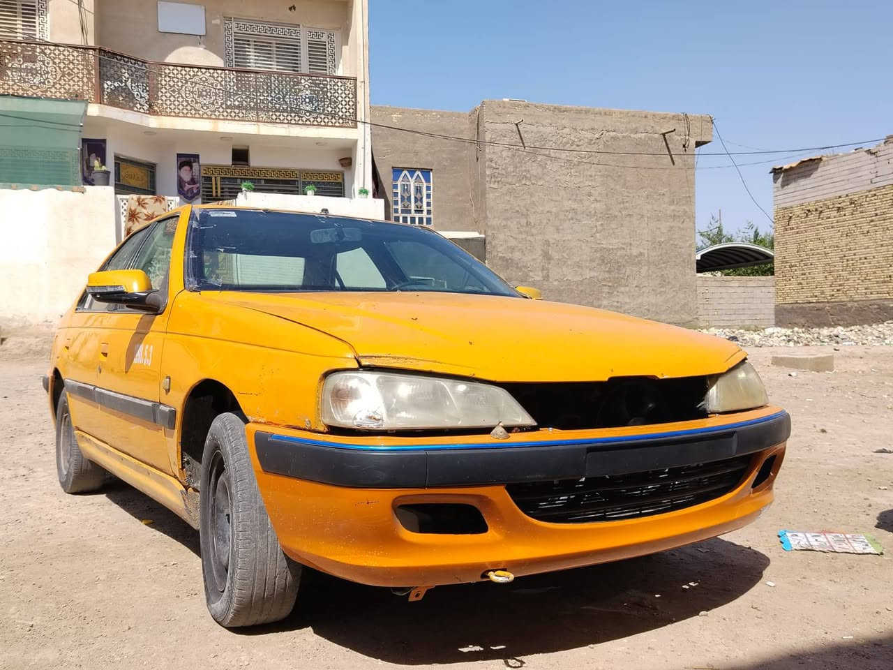 بيجو 18 لبيع سعر 28 كوم حديد سيارة  كير مكينة  زينات حدادية جديدة  لبيع فقط 
***********
