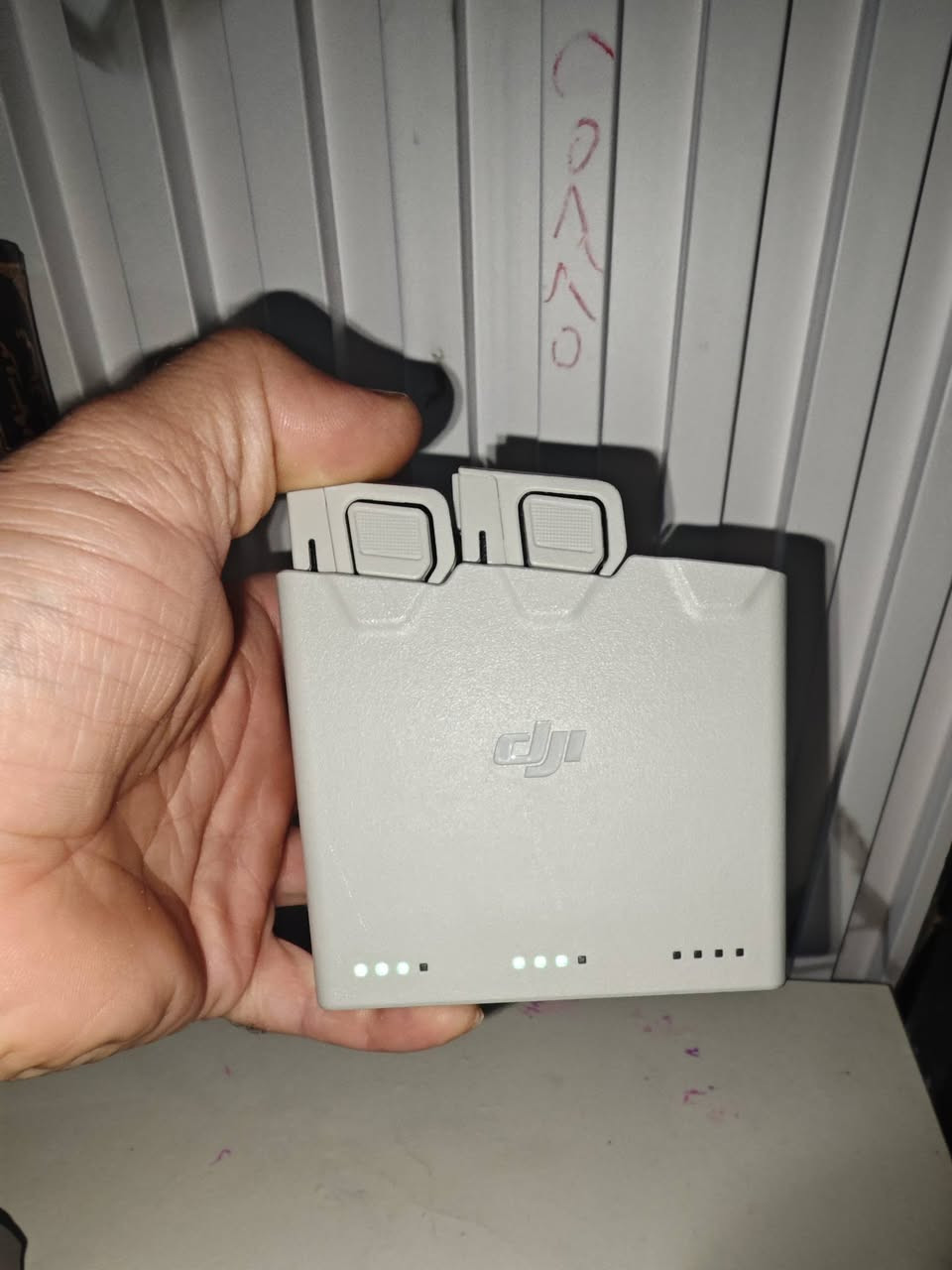 بطاريات dji mini 3 پلاص
مع قاعيدة شحن كامل للبيع مكاني كركوك توصيل ماعندي  
للحجز عل واتساب ***********
مرتين مشحون بطاريات

