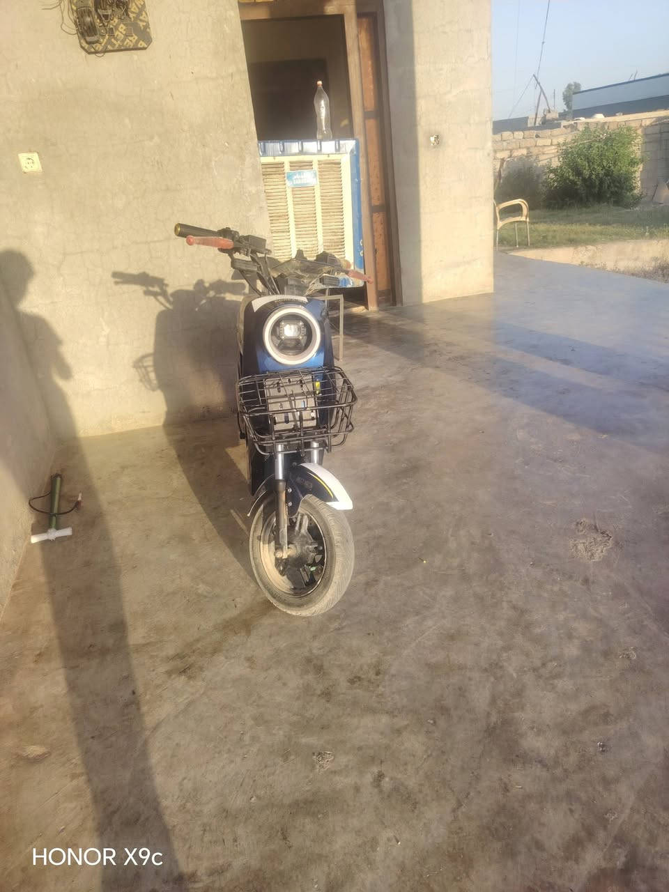 السلام عليكم موطور للبيع بطاريات 32السعر 360. ***********
