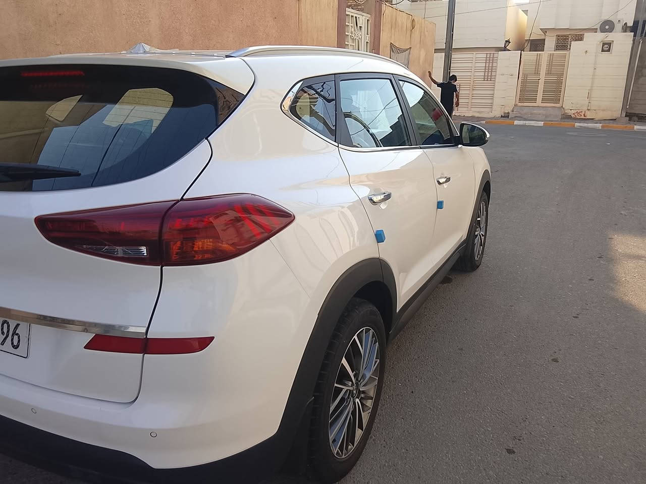 توسان موديل 19 كفاله عامه ماشيه 30السعر 190
***********

