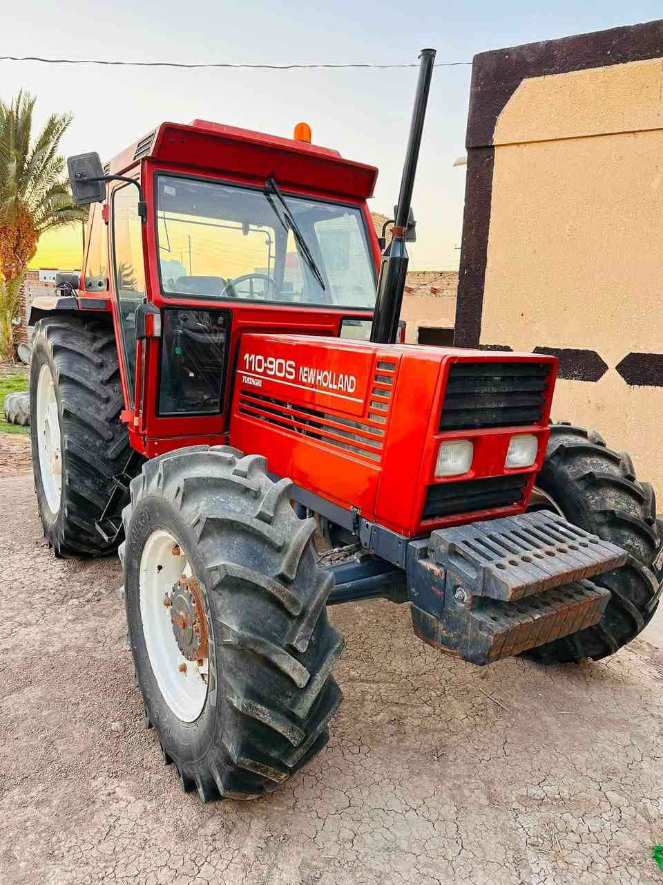 للبيع فيات نيهولند 110
فول مواصفات تكمه عريضه اكسن بارز
مكينه جديده مكفوله كفاله عامه 
للتصال ***********واتساب
للتصال ***********
مكان الديوانية قضاء السدير

