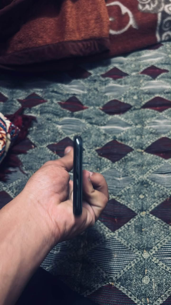 آيفون ١١ برو ماكس • ٢٥٦ • بطاريه ١٠٠