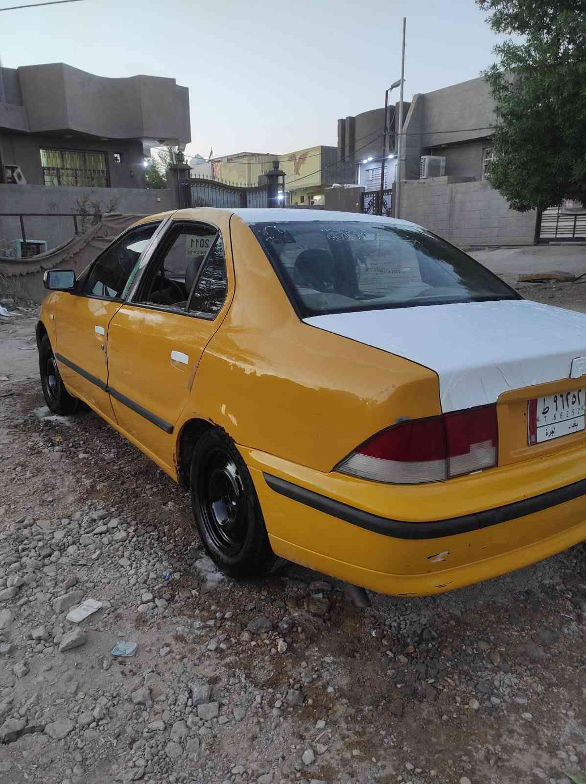 السلام عليكم اخوان سمند ناطق للبيع موديل 2012 رقم بغداد الماني  سنويه عظم عاج  2027 ماصاقطه مشوع وطني  مكينه وكير وحداديه جده شرط الكفاله دواخل جديده تخم تاير جديد كهربائيات كلها شغاله سياره جاهزه خير من الله حلو ونظيفه مال عيشه السعر بلاش 18 ورقات وبيها مجال للطيبين شيء بسيط مكاني بابل الحله ما متواجد على الفيس اخوان مكلف بالنشر هذا رقم صاحب السياره اتصل وتدلل الاستفسار‏‪***********‬‏
