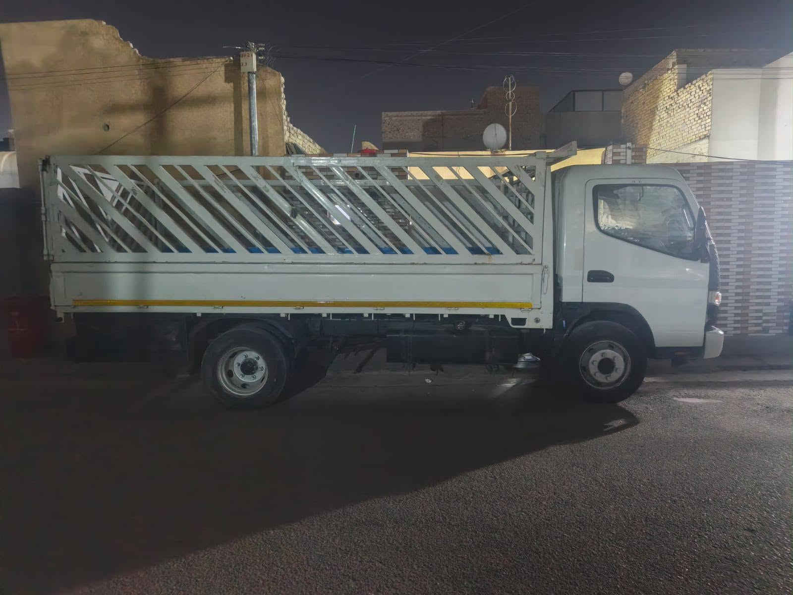 كنتر موديل ٢٠٠٩ السيارة مكفول رقم دولي بسمي تبريد شغال تخم تاير للبيع ومراوس بكية فحل *********** الشراي يتصل
