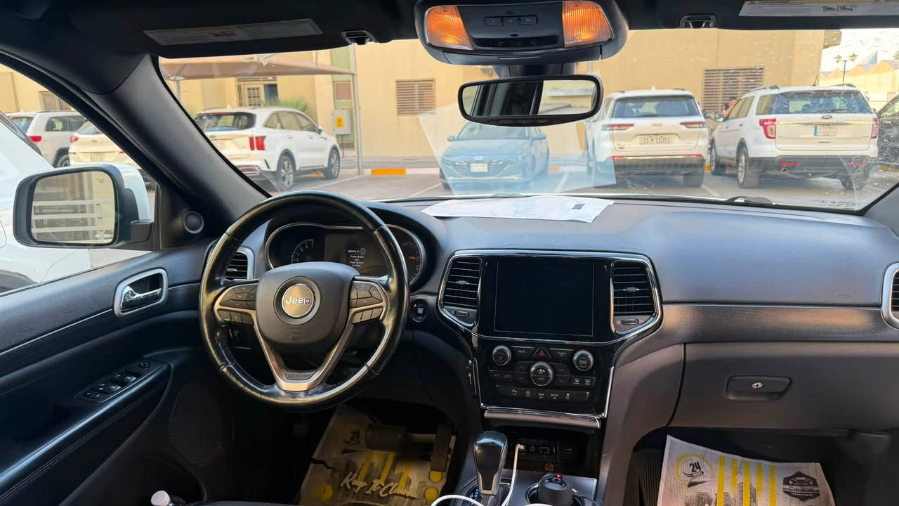 سلام عليكم جيب كراند شيركي موديل 2020 وارد امريكي كلين
تايتل وصور الحادث مرفقه بل منشور رقم اربيل شرط تحويل 

مكينه وكير مكفولات لا صرف ولا تبخير ولا ملعوب بيهن 4*4 

مكان سياره بغداد زيونه السعر 225 للستفسار *********** اتصال او واتساب
