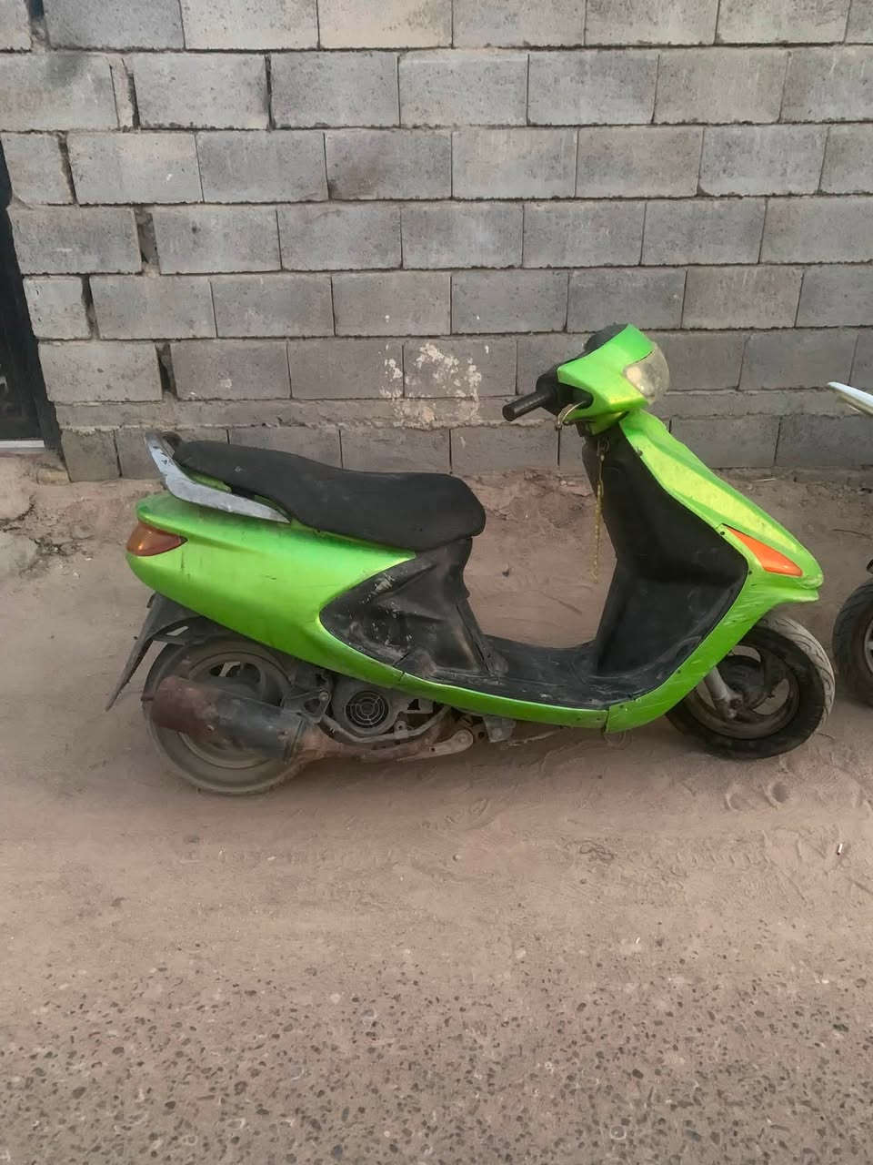 فراشه حلوه نضيفه قبل شهر امجفتيها لا دخنه لا نضوح شغاله سلف هندر ٣٠٠بيها مجال ***********
