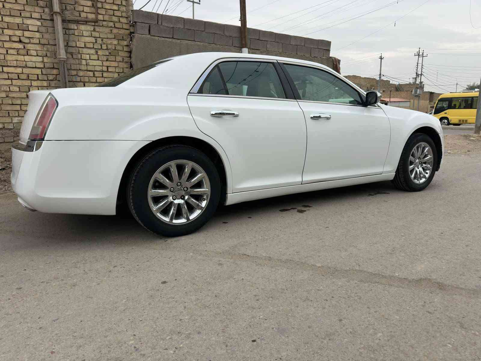 كرايسلر 300S • ٢٠١٤ • فتحة باروناما