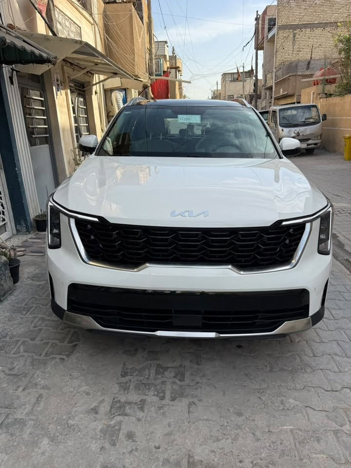 السلام عليكم 
سورنتو 24
مكينه 4 mpi
رقم اربيل باسمي
ماشيه 77 الف قابل للزياده
خليجي فول مواصفات
بانوراما
تبريد 3 قطع
7 راكب
تشغيل عن بعد 
بردات خلفيه
تبريد لمس
كير عصى
حساسات امامي خلفي
صور السونار مرفقه
السعر 243
مكاني بغداد الحريه
للتواصل ‭***********‬ يتوفر واتساب 
غير متواجد على الفيس
