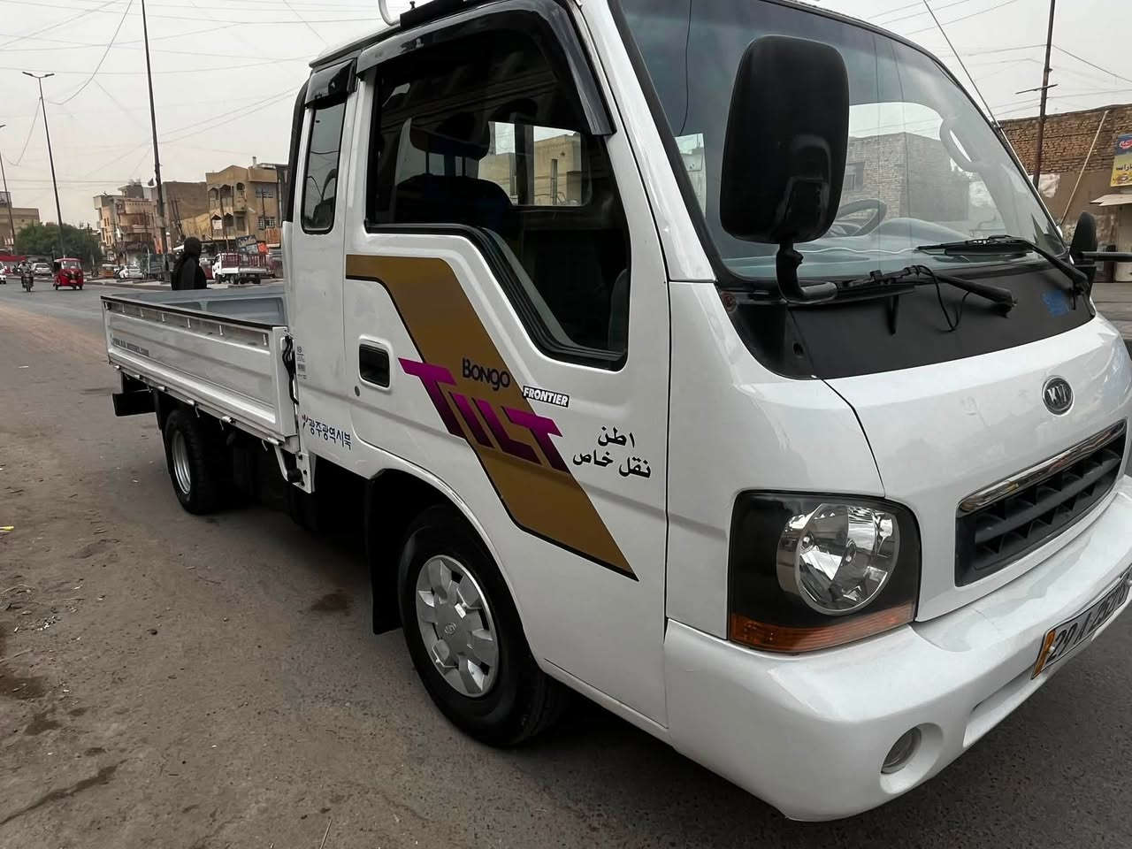 كيا ام عيون • موديل ٢٠٠١ • محرك ٣٠٠٠