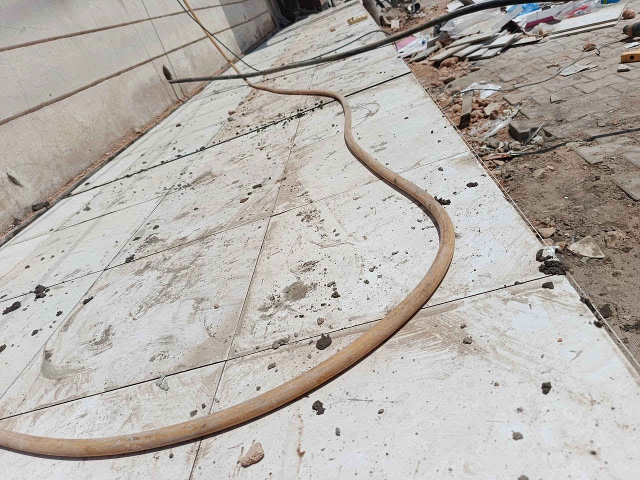 ( سيراميك ـ بورسلين ـ كاشي ـ مرمر ) 
🔹 شغل درجة أولى
🔹 استلام وإشراف مهندس
🔹 الالتزام بالمواعيد
🔹 دقة في التنفيذ ونظافة في العمل
📍 داخل النجف
📞 ***********
جودة تليق بذوقك… وتنفيذ يضمن رضاك
