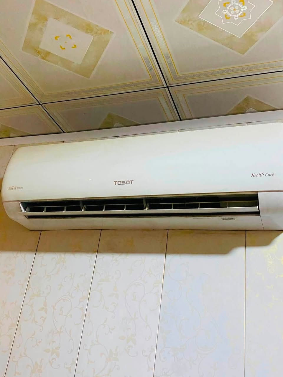 سلام عليكم
عدي 4سبالت نضيفات نضافتهن 95‎%‎
3TOSOT و1HALIKIA
مستعجل على بيعتهن مكاني بغداد 
الرقم ***********
الواحد ب500
