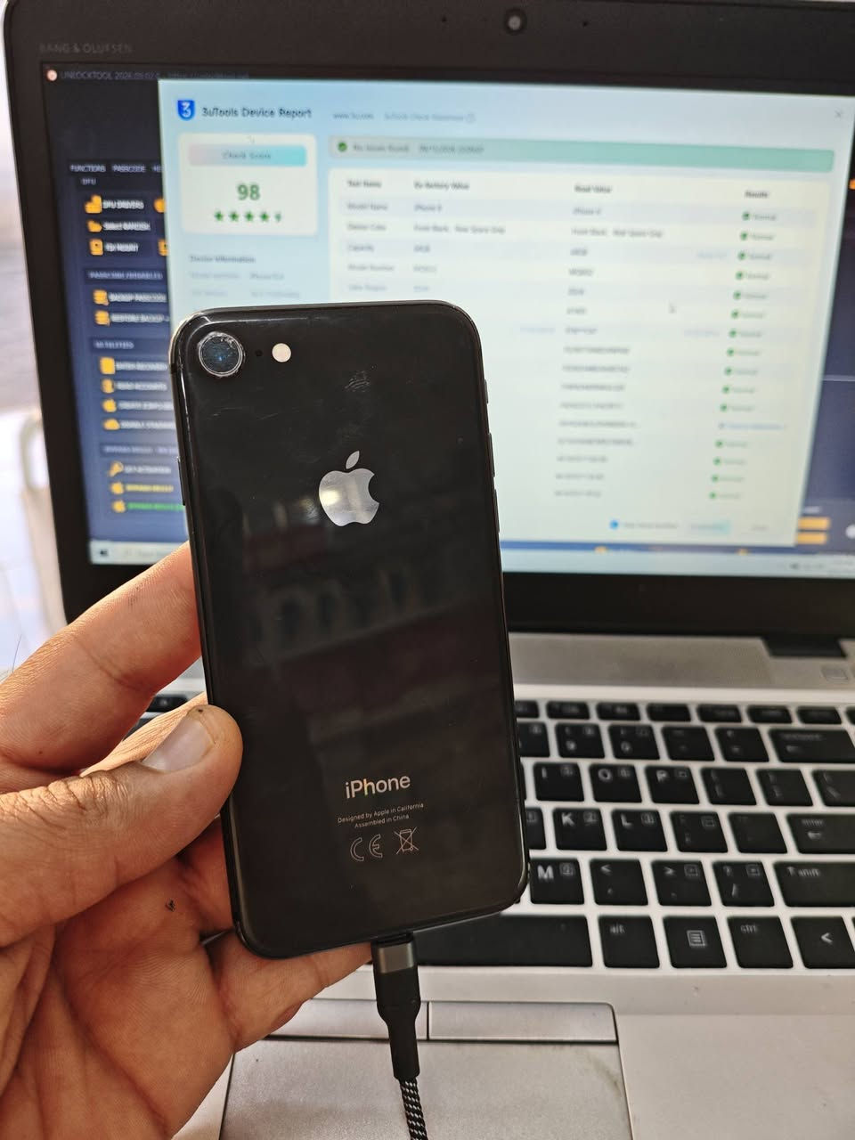 IPHON 8 mini  🌷   64  GB ♦ 

دەستی دوو زۆر خاوێن ، زاکیرە 64 گێگا + پاتری 82
تەنها جامی گۆڕاوە شاشە بیلاد بایباسە و سیمکارتیش دەخوێنێتەوە 🌷

نرخ /  65 هەزار  🌹💐🌷

***********
***********
ناونیشان قەڵادزێ
