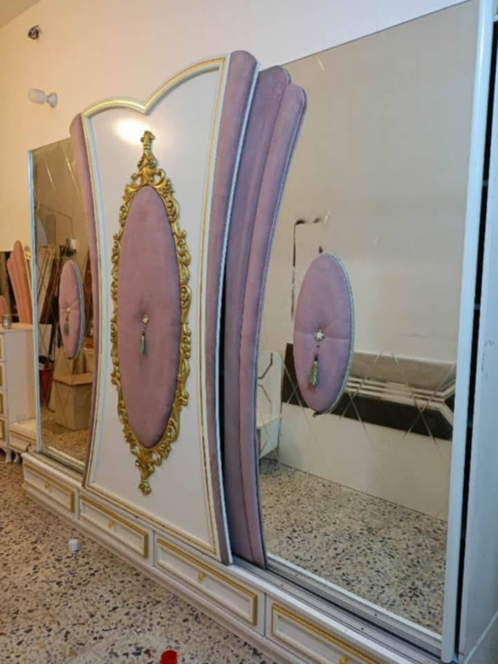 السلام عليكم غرف تركيه للبيع 7 قطع اب 550 الف العنوان ديالى الخالص ***********
