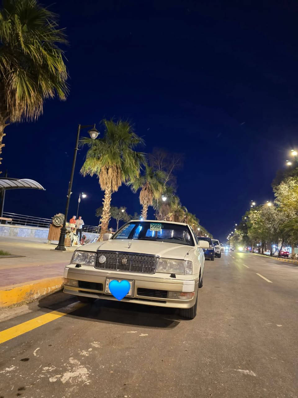 سلام عليكم
راس الثور موديل 96 
 سياره بسمي ومداور ثاني يوم
مكفوله سعر 90 وبيها مجال
