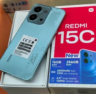 هاتف شاومي ريدمي 15C (Xiaomi Redmi 15C) بلونه الأخضر النعناعي (Mint Green) مع علبته الأصلية.المواصفات الرئيسيةالشاشة: بحجم 6.9 بوصة من نوع IPS LCD، وبمعدل تحديث 120 هرتز.المعالج: ميدياتك هيليو G81 ألترا (MediaTek Helio G81 Ultra) ثماني النواة.الذاكرة العشوائية (الرام): حتى 16 جيجابايت (مع الذاكرة الافتراضية).ذاكرة التخزين الداخلي: 256 جيجابايت.الكاميرا الخلفية: بدقة 50 ميجابكسل (مزدوجة بالذكاء الاصطناعي).البطارية: بسعة ضخمة 6000 مللي أمبير مع دعم الشحن السريع بقوة 33 واط
مستخدم فقط اسبوعين مكاني بغداد حي جميلة 
السعر بـ 185 وبي مجال بسيط 
تواصل خاص او على الرقم
***********
***********
