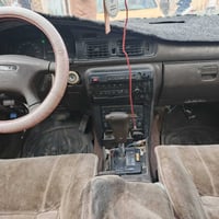 سياره مارك كصيف مديل 92 رقم انكليزي سنويه لل31 سياره حلوه ونظيفه مكينه...