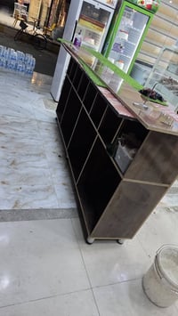 رفوف للبيع رقم الهاتف ٠٧٧٠٠٠٦٠٨٨١
