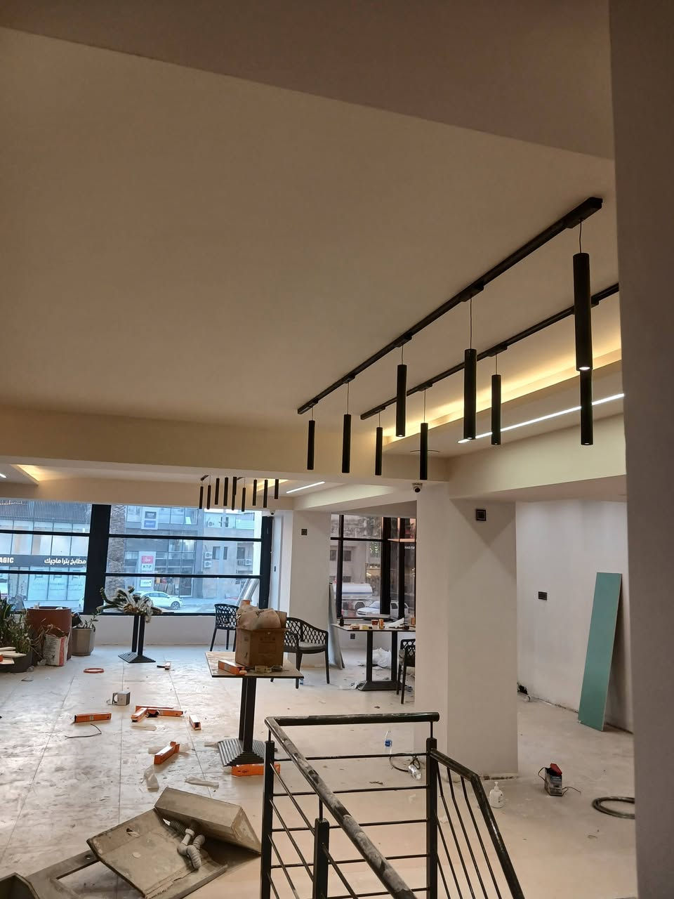 صباغ مصري

نص مكتوب في الصور:
- صباغ بغداد أبو سلين Professional Interior & Exterior Painting لوحة الألوان أخضر طبيعي بيج دافئ أزرق هادئ رمادي حديث أبيض كلاسيكي صباغ بغداد أبو سلين - صبغ داخلي وخارجي - جودة عالية - أسعار مناسبة - معالجة رطوبة عالجة رطوبة وتشققات - عمل نظيف ومضمون جودة عالية أسعار مناسبة صبغ داخلي وخارجي عمل نظيف ومضمون التزام بالوقت والدقة معالجة رطوبة وتشققات ضمان العمل 12 شهر رضاكم مضمون للحجز والاستفسار *********** خدمة متوفرة في جميع مناطق بغداد مواد دهان أصلية عالية الجودة فريق محترف ومدرب أسعار تنافسية وخدمة سريعة