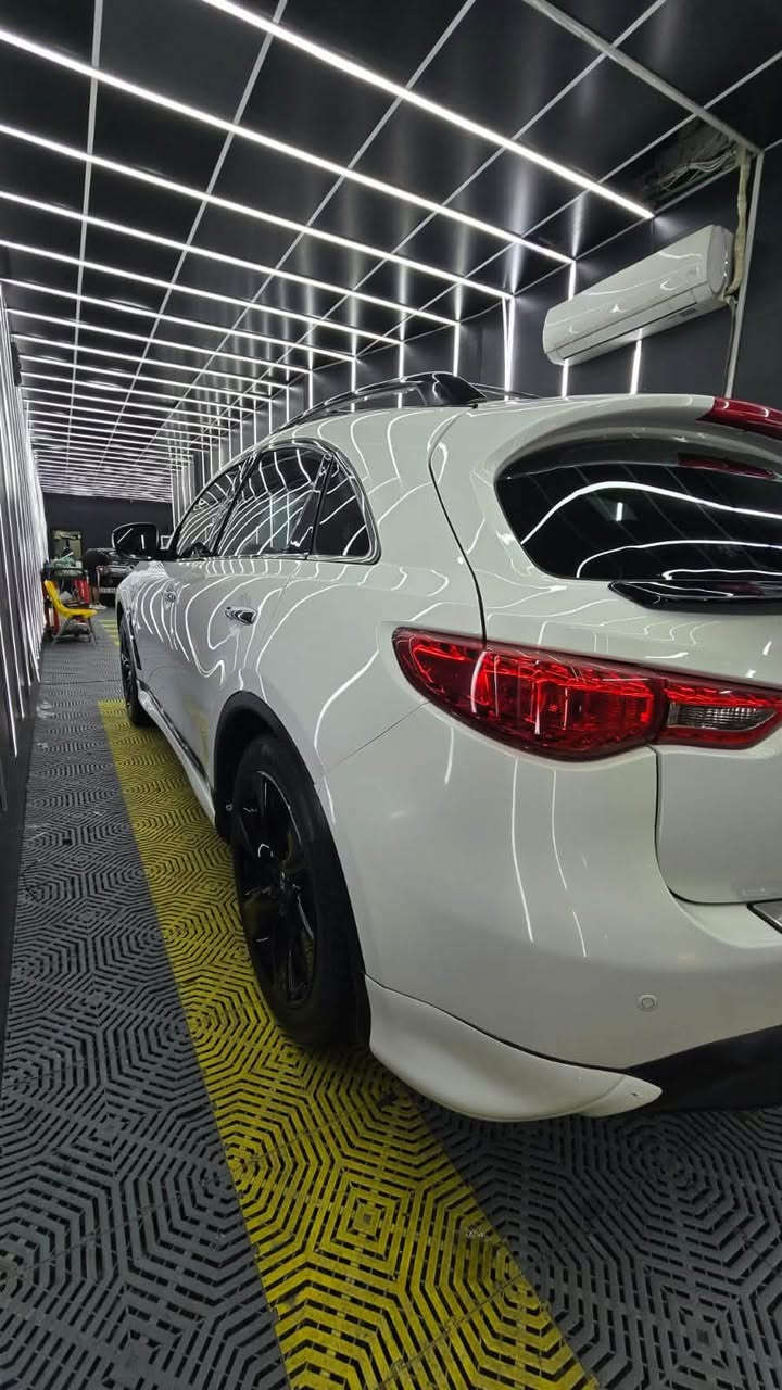انفنتي موديل 2016
Qx70sأعله مواصفات ا
كشنات جلد حار بارد 
كشن ذاكره 5 كامرات سستم سماعات بوس تحكم ستيرن كامل فتحت سقف تبريد منفصل تبريد قطعتين صندوك كهرباء حساس امامي خلفي 
مكينه 6 /3700
ماشيه 120 ميل  
حادث السياره جاملغ وباب الصدر ونصبغ الباب الخلفي وجزء من الجاملغ +البنيد 
ايرباك برده وستيرن
كير مكينه بلاديه سيرفز كامل بدون نقص 
بيع او مراوس حسب القناعه 
السعر 145 
للستفسار ***********

