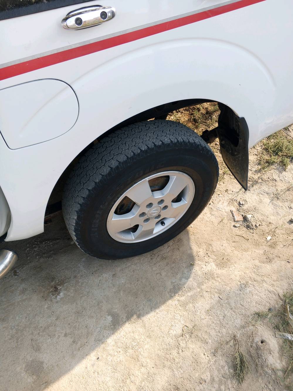 نيسان نيفاره • ٢٠٠٨ • مكينة جديده