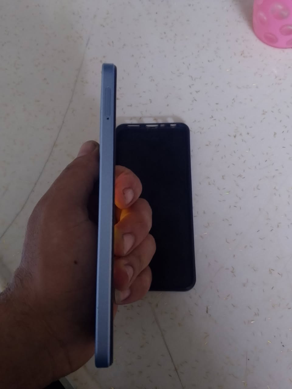 3تلفونات حلوات الريلمي جيتي مبدل شاشه الضهر ماته تعبان مسوي لزكه مؤقته منضر كدامك الصور والثاني اي 22مكفول وكع مني وبس الضهر نكسر الباقي مكفول والثالث اوبو اي 18مبدل شاشه وكاله والظهر بي شخوط كدامك الصور كلمن وسعره تعال خاص وسهله اسعار مناسبه مكاني المشتل قرب كراج بعقوبه متواجد نت أيضا ***********

