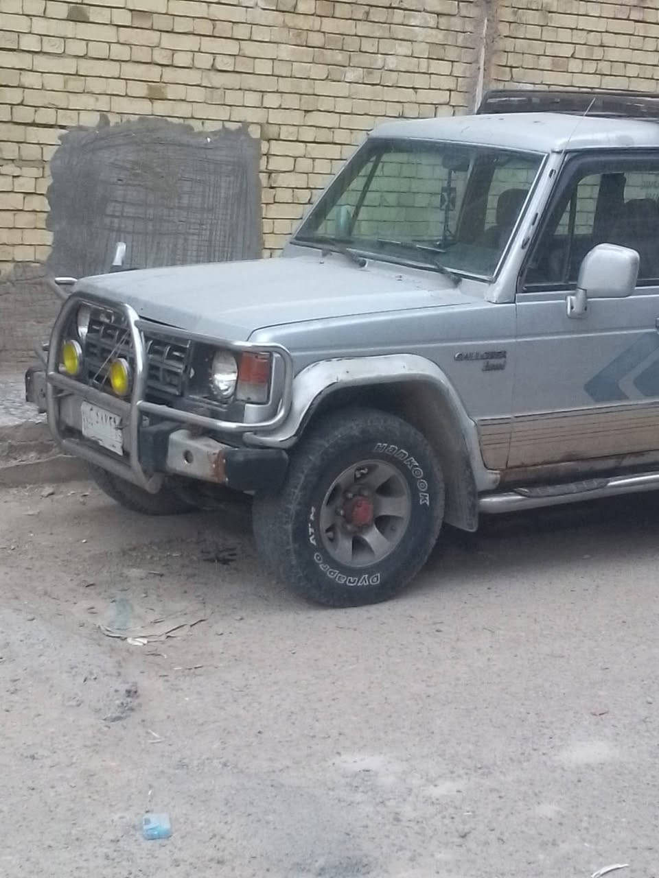 كالوبر موديل 93 بغداد سياره نضيف وجاهزه اتصل على رقم صاحب سياره ***********

