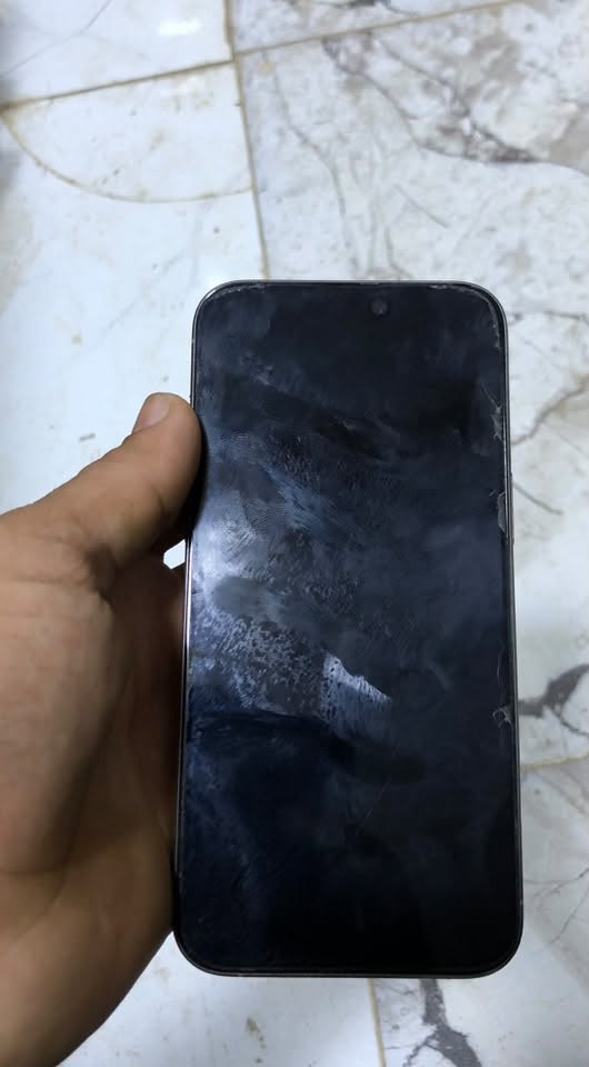 ايفون 15 برو ماكس
ذاكره ٢٥٦
بطاريه ٨٤
جهاز وتر بروف 
السعر مليون بي مجال 
مكان ديالى بعقوبه 
الرقم ***********
