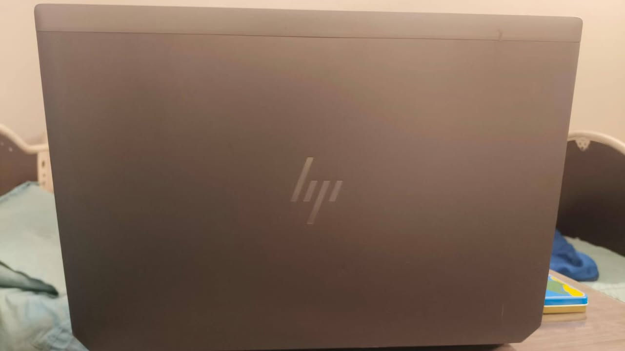 السلام عليكم للبيع لابتوب zbook workstation gen 8 
كوراي ٥ جيل ٨ ssd512 m. 2 كارت شاشه مدمج حجم شاشه ١٧ معالج  HQ لابتوب نظيف كلش ملحقاته شحنه اصليه السعر ٥٠٠ الف وبيها مجال بسيط بغداد ***********
