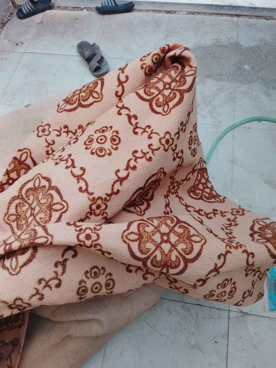 غسالة • مكنسة • فرشتين