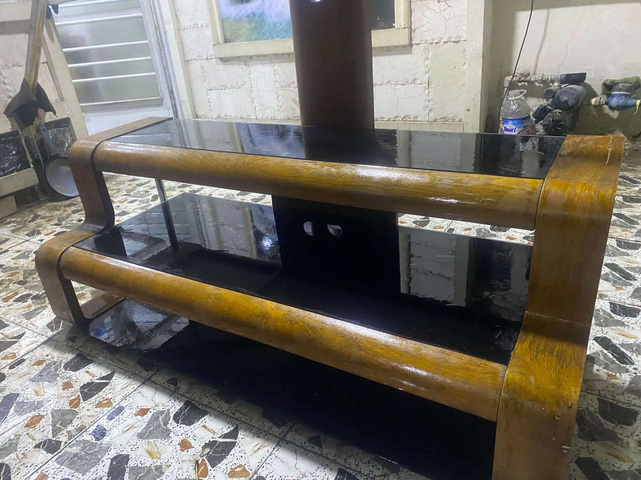 ميز بلازما • اكبر حجم • درجة اولى