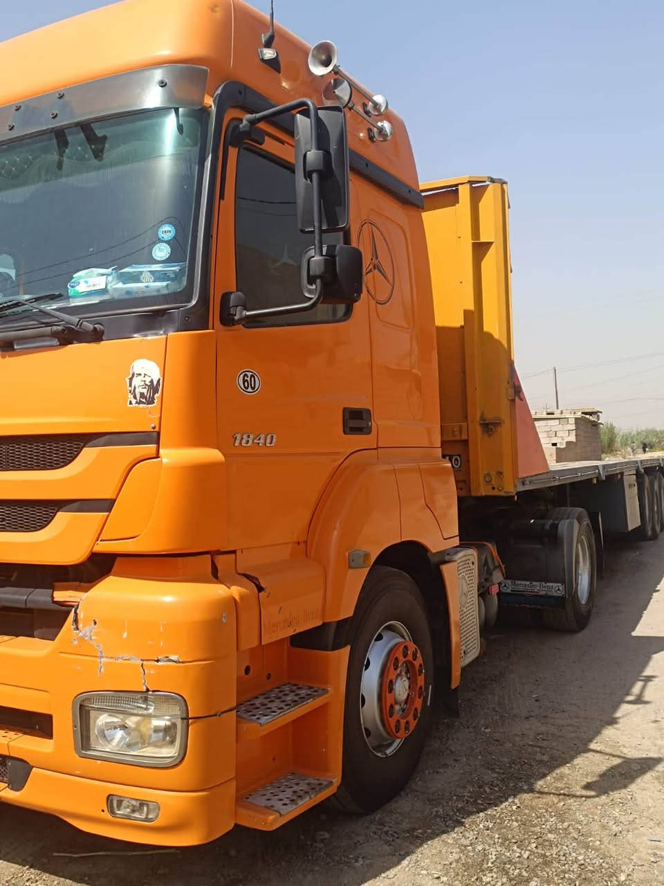سلام عليكم سياره مارسيدس اكسور اللبيع 
كير مكينه اكسل كفاله شاصي بي جكه بصيطه ومصلحه الموديل 2006رقم السياره دهوك السياره بسامينه شرط التحويل (حجم المكينه)40////////السعر 250$وبي مجال/////للتواصل عبر الرقم ***********//////لتوضيح العربانه مزوج مثبته +زاد سحال////السنويه الى 2029//المكان بغداد المدائن
