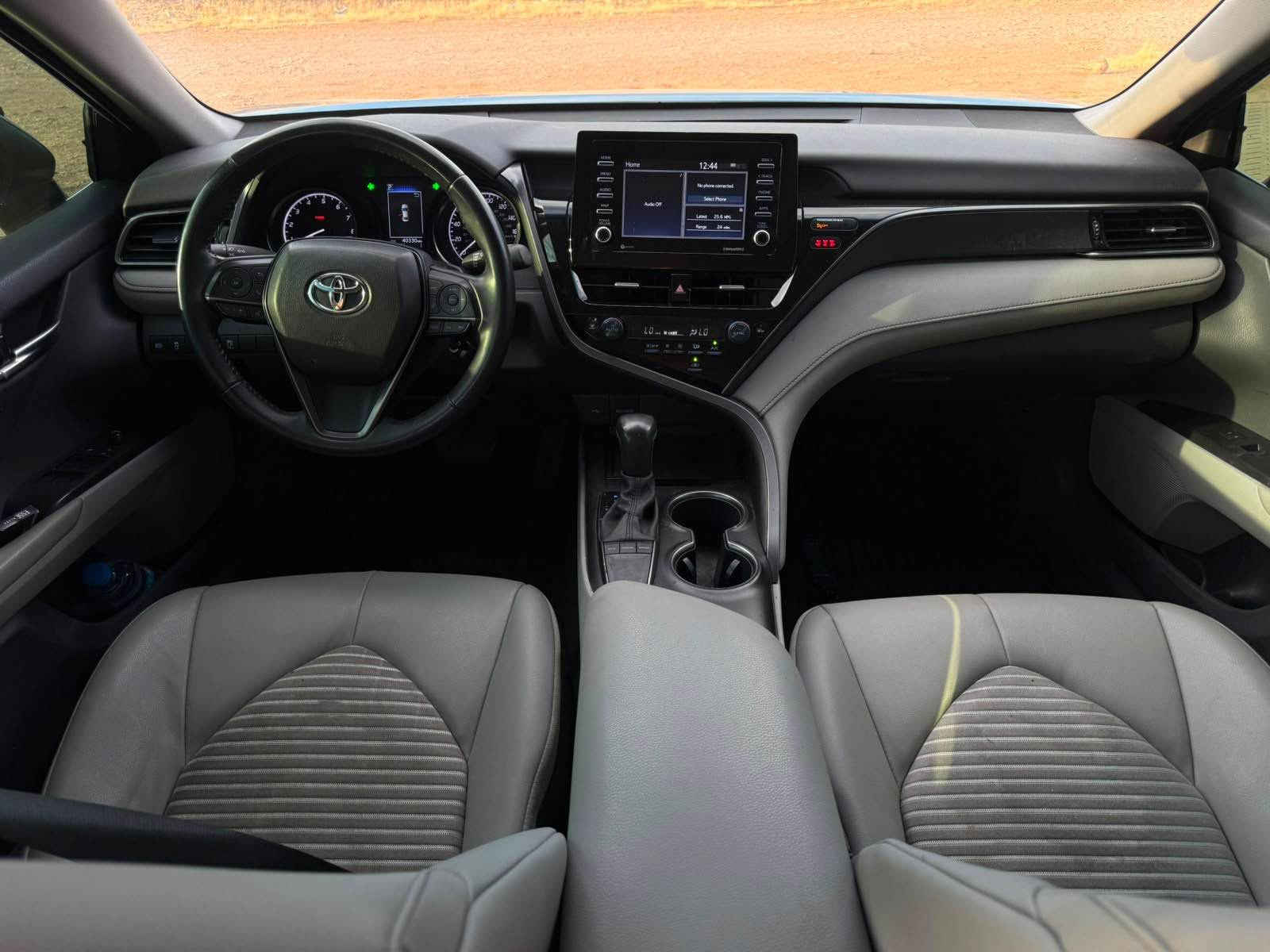 TOYOTA CAMRY 2024 SE 🩵
تيوتا كامري ٢٠٢٤ اس ي 
سعر بلاش والله 💣😱💸 165$ ورقه و بها مجال قليل 
مواصفات 
شاشه كبير 
رادار 
حساس 
نضام قياده 
كشن جلد 
كشن كهرباي 
لايد LED  زينون 
و بعد مواصفات هوايه 
ضرر: ٤ قطعه صبغ بدون دواخل بدون ارباك بجم كبص 
سياره شرط ترقيم شمالي  يوجد معقب 
 
رقم موبايل ☎️ ***********
واتساب  ⬅️ *********** اكر, نينوى
