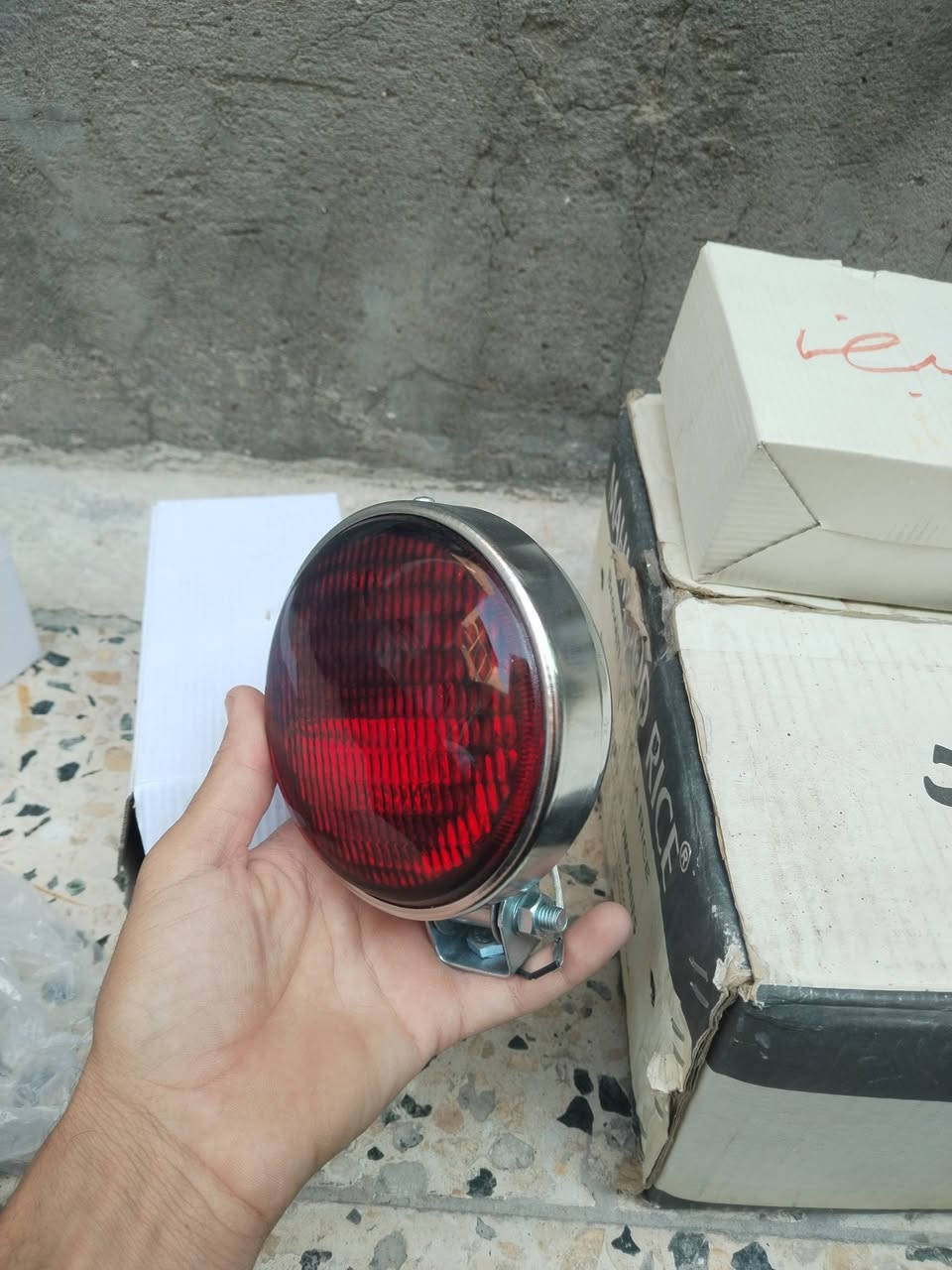 سلام عليكم سكنات للبيع أصلي شرط ستيل جاما كزاز جدد مامشدودات ابد بعدهن وكاله مكان سماوه
***********
