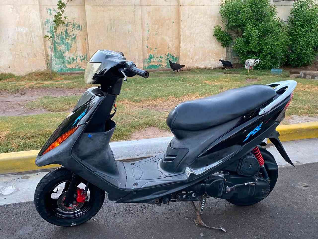 سلام عليكم دراجه ماكس عدله مابيه اي نقص بيه صوت سنجيل فقط كهربائيات شغاله السعر 375. وبيها مجال المكان مرور الطوبجي الاستفسار ***********

