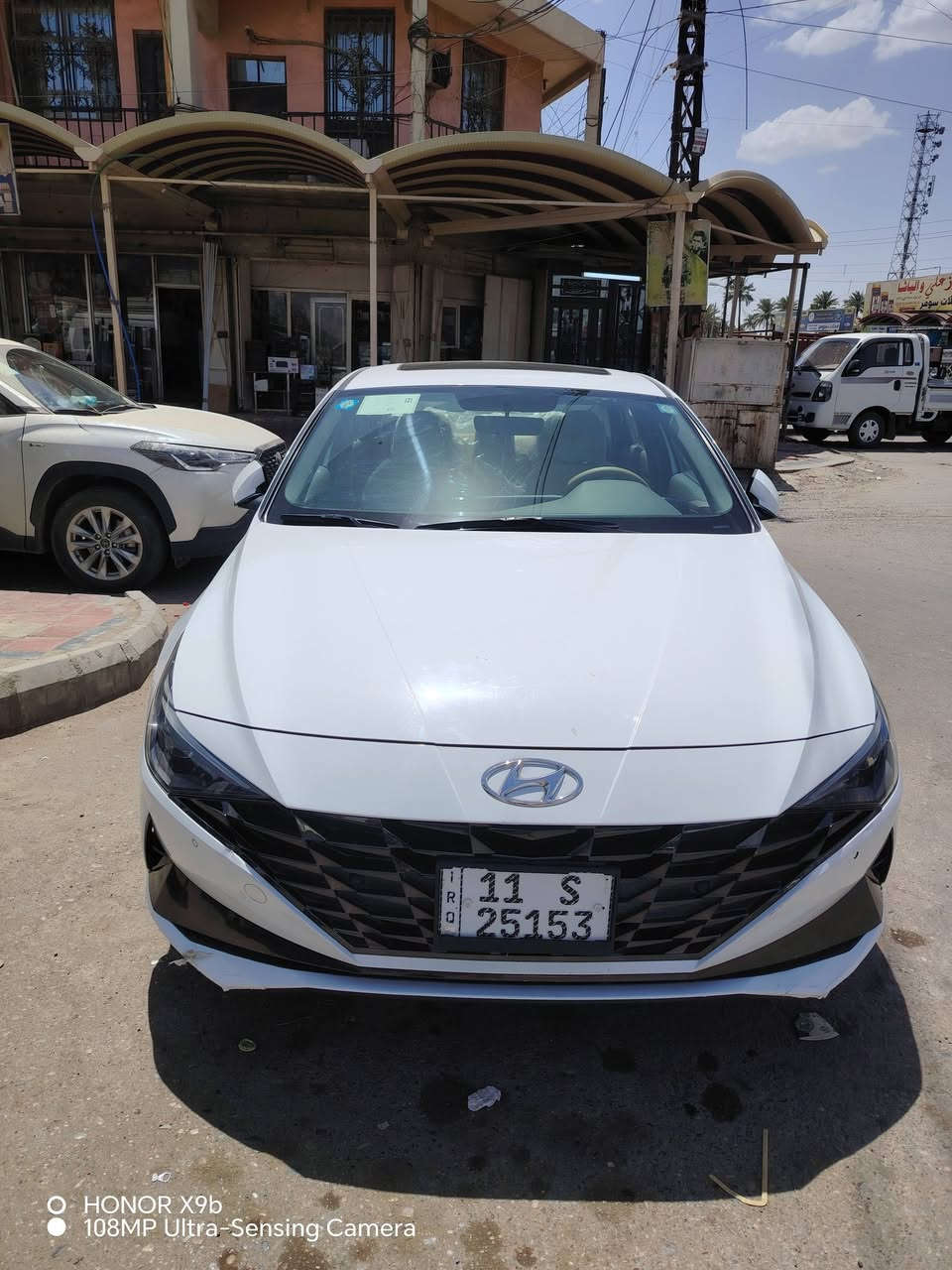 فول مواصفات
فتحة سقف ، بصمة  ، تشغيل عن بعد، حساسات امامي خلفي ، نظام ترحيب ، مري شفط ، شاشة تدعم كاربلاي واندرويد ، ٣ وضعيات قيادة ايكو ونورمل وسبورت

ماشية 50 الف 

باتري جديد

مكفولة محرك وگير 

تبريد ثلاجة 

بيها جاملاغ الخلفي بدون دوخل  رقم بغداد سياره مكانه بغداد ‏‪***********‬‏
