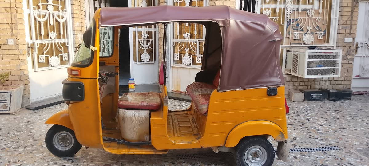 سلام عليكم  
تكتك باجاج  رقم ديالى بسمي تحويل مباشر مديل 20
تكتك بيه جبنه مال كرنك طاكه عوزه شرك
بكاني الحسينيه المعامل ***********

