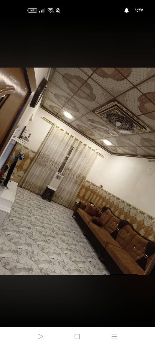 للبيع بحي الرشيديه قطاع الرابع باب الحارة خدمات فول سوق مدراس كلها قريبه
المساحة 170 متر واجهة 7ونص 

طابقين أول : طابق غرفه وهول واستقبال كبار وصحيات 

الطابق الثاني : 3 غرف ومن ضمنها غرفة سويت وهول 

وبيتونه جبيرة وسطحين 

السعر 140 وبي مجال 

الاستفسار الاتصال عبر الرقم 

***********
