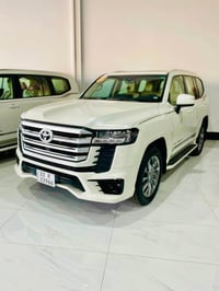 لاندكروز • ٢٠٢٥ • ٧٠٠٠ كم