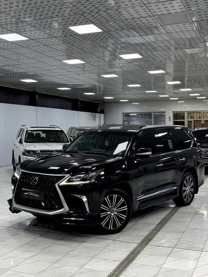 سلام عليكم.                                                                            
____________________
لكزز 2018 V8 5.7 سوبر سبورت بريم أصل داخل قرميدي نظيفه جداً لون أسود  
السيارة كفالة ما عدة بارد إصبعين 
 
مواصفات اللكزز معروفه بعد 
و مغلفه ppf بل كامل 
وتخم تايرات 
رقم أربيل السيارة 
الممشى: 95,000K

السعر 67$ و بيهة مجال بسيط { فقط بيع }

الهاتف: ***********
____________________
