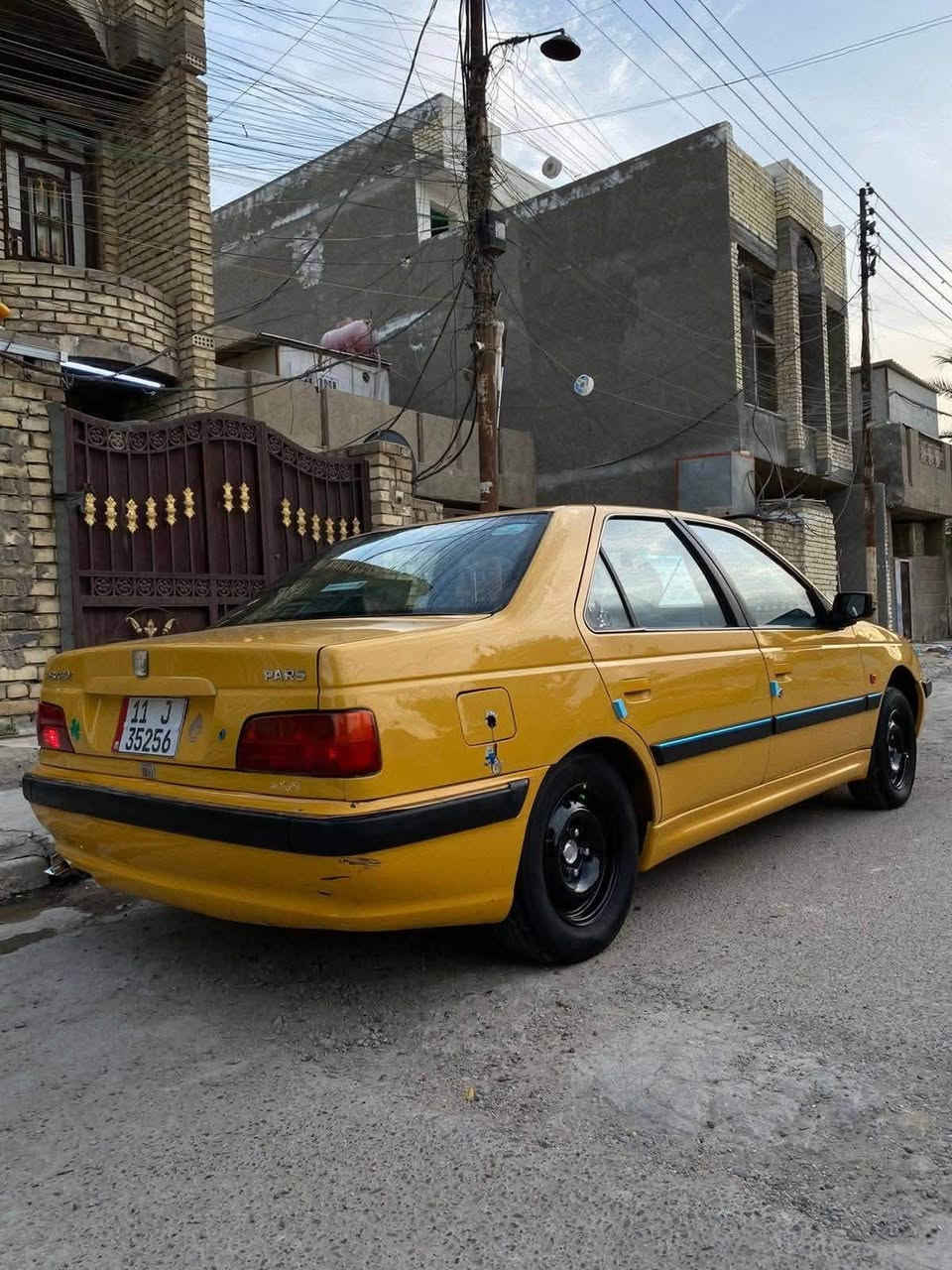 السلام عليكم بيجو بارص ٢٠١٥ بسمي مصفره من كلشي وجاهزه خير من الله مكاني الحريه شارع الصحه ب٤٢ وبيهه مجال***********
