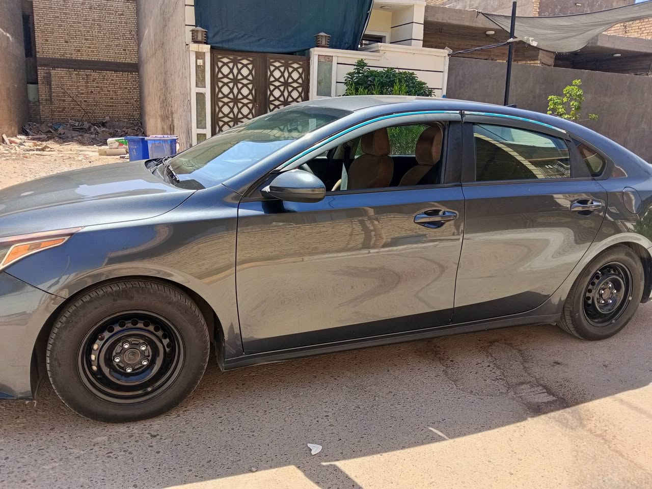 السلام عليكم / فورتي مديل 20 رقم بغداد المواصفات 

الاعتياديه تبريد كير مكينه سياره جاهزة 

صور الحادث موجوده بالمنشور 

السعر المطلوب 120 بيها مجال حك الجيه 

***********
