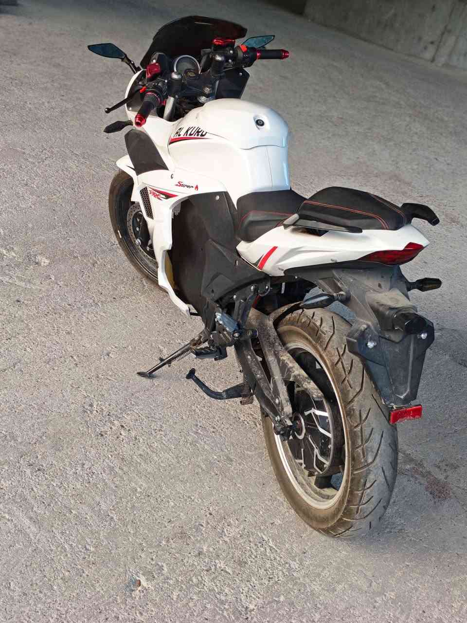 🚨 عرض بيع دراجة شحن بطح 🚨
🏍️ فول مواصفات ومكفولة من كلشي
⚡ السرعة: 100 كم/ساعة
💰 السعر: 1,700,000 دينار
📍 الموقع: بغداد
📞 للاستفسار: ***********
