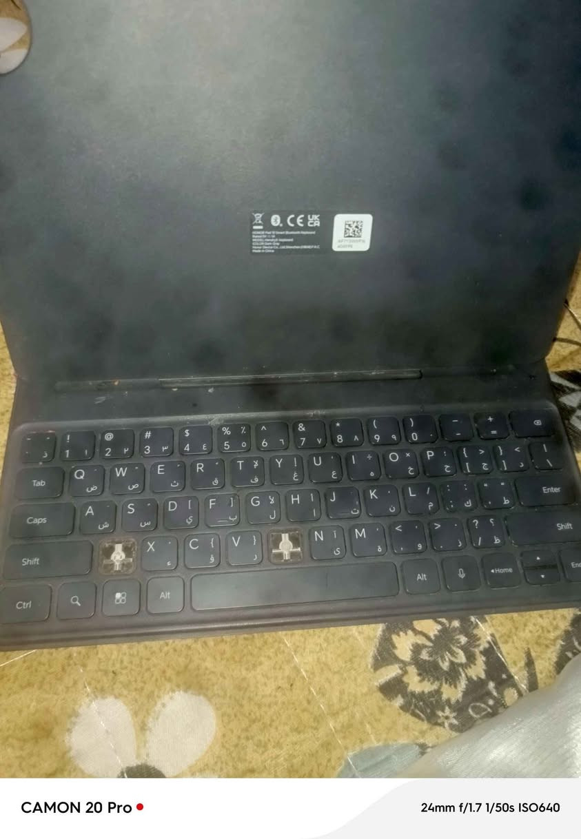 سلام عليكم ايباد هونر جهاز نضيف ما مفتوح كامل ملحقات كارتونه وشاحنه يجي ويا شاسه كسر منه وبيه داخليه تجي تفحص تقتنع تاخذه سعر 350مكاني النجف حي السلام رقمي *********** النجف, العراق
