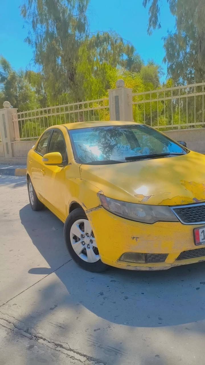 كير مكينه شرط تبريد شرط تواير طخم جديد قبل أسبوع شديتو
ضررها جاملغ وبونيد مصلحات نفسهم وباب السايق مبدل بصلي 
سياره بيها منضومه غاز 60لتر بس صدرها شويه يعوزو 
السعر 75وبيها مجال بسيط 
العنوان موصل حي الميثاق 
***********
