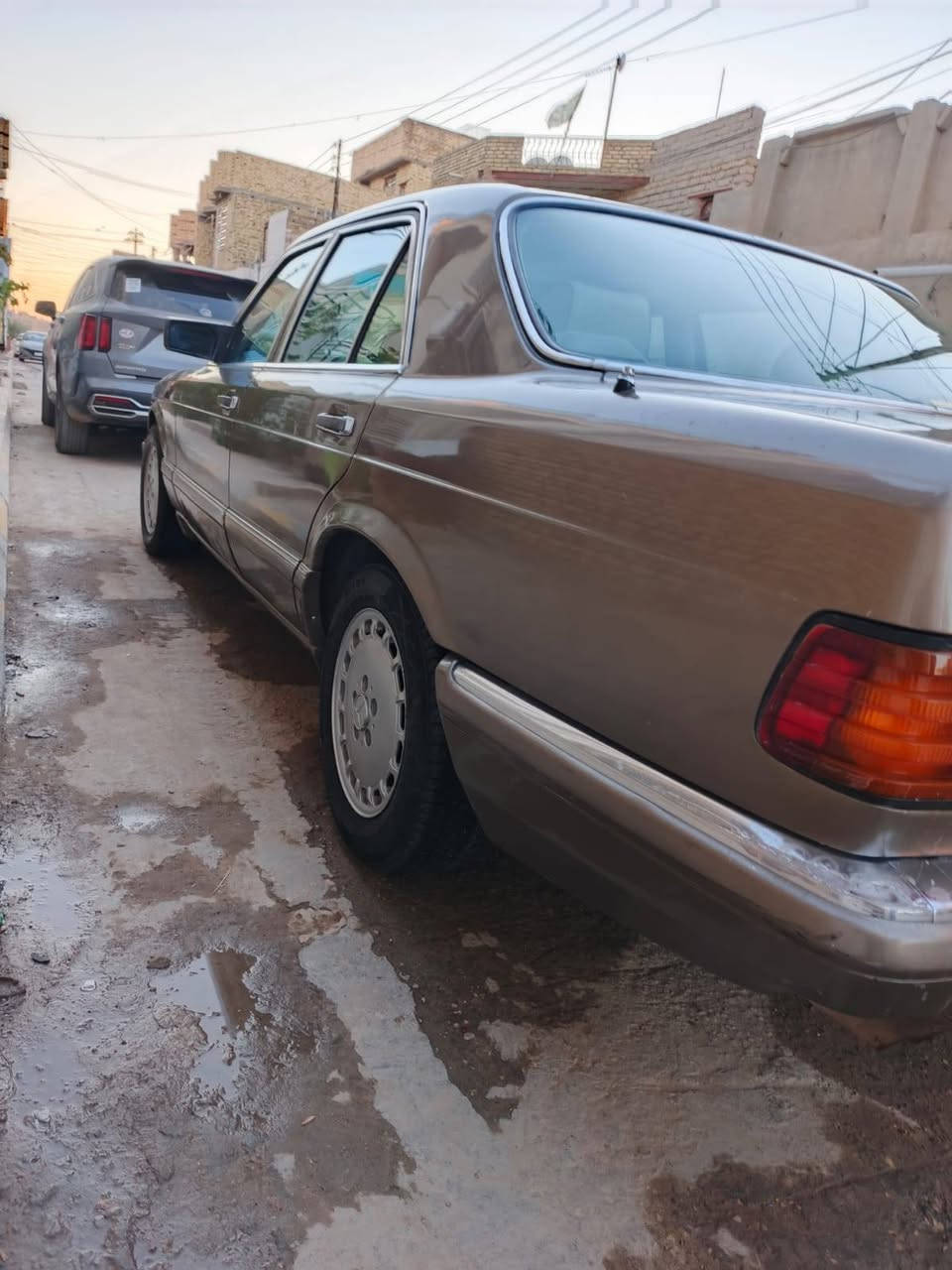 السلام عليكم سياره مارسدس رائاسي مكينه بلاديه عنكبوت قبق اسود سياره جاهزه تخم تاير جديد كهربائيات كله شغاله تبريد شغال سياره جاهزه عل اخير سعر 60وبيه مجال للشراي مكان الناصريه مركز رقم ***********
